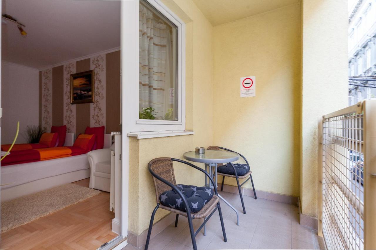 Gde Hollo Apartments Budapest Luaran gambar